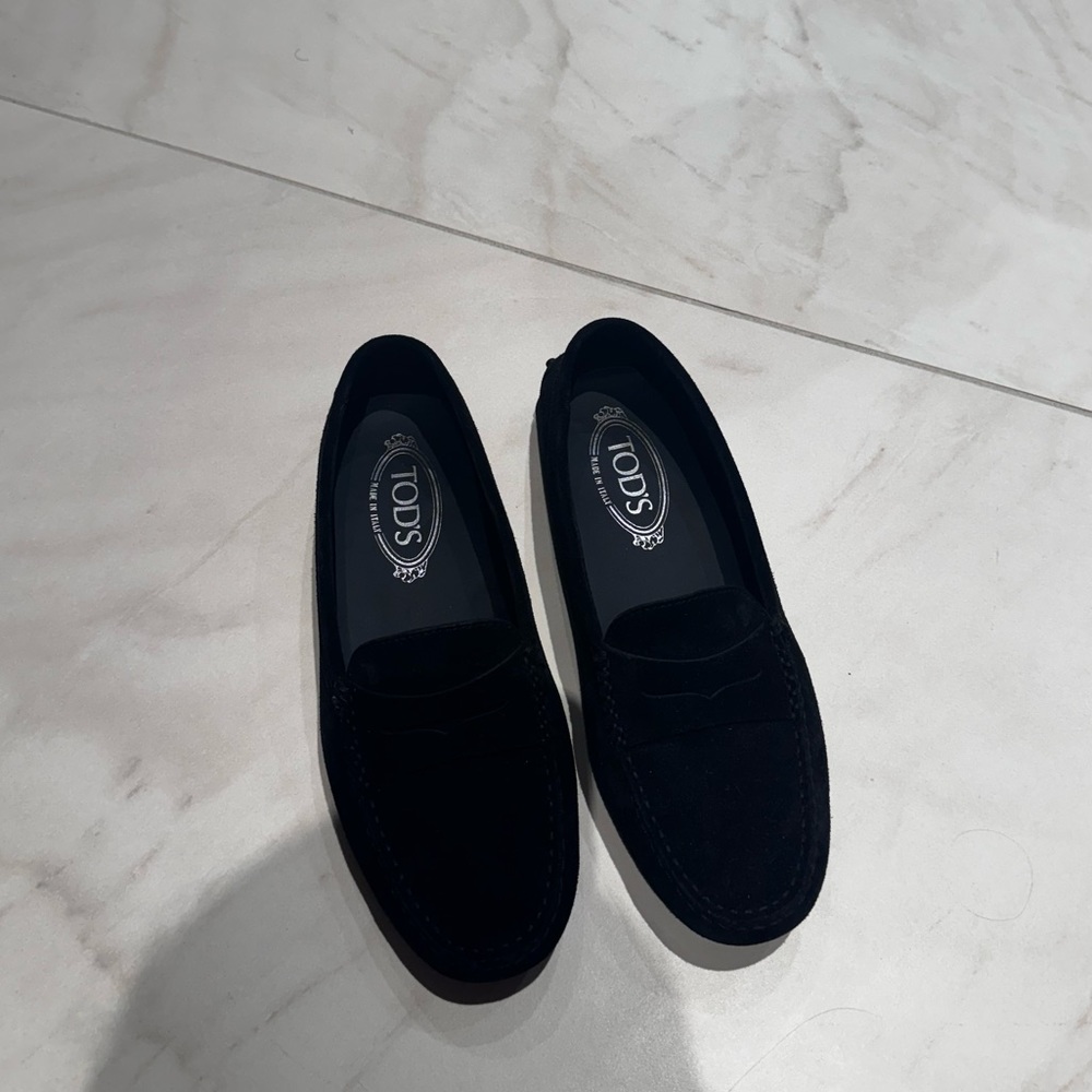 Black loafers TOD’s in 37 euro size